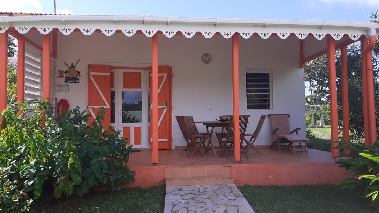 Au Village De Menard Saint-Louis Exterior photo